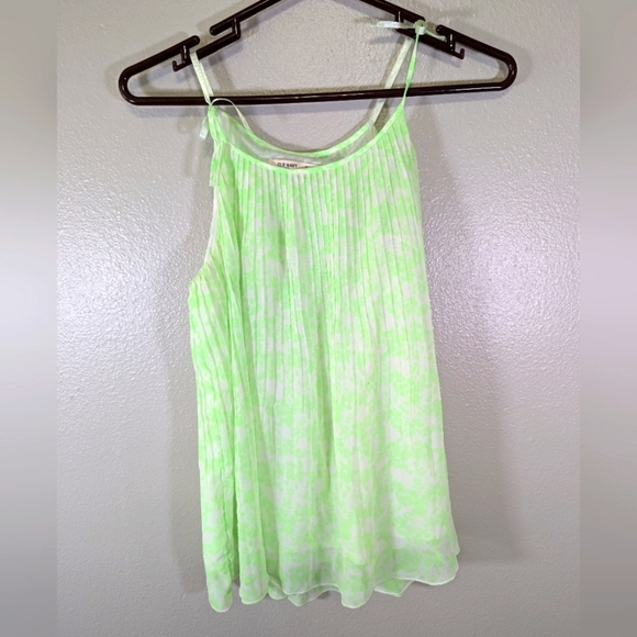 Old Navy Tops - Old Navy lime green and white spaghetti strap top size small